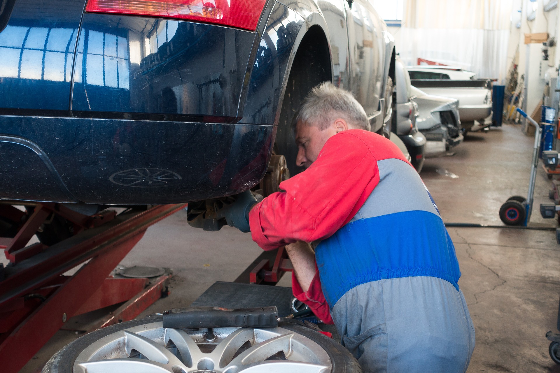 Get the beautiful auto body you’ve been looking for with Bruce.