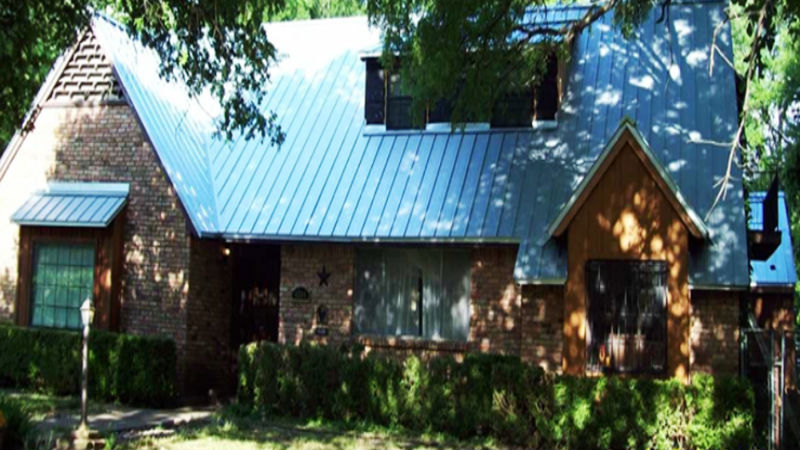 Add to the Beauty of Your Home with a Residential Standing Seam Metal Roof in Weatherford, TX