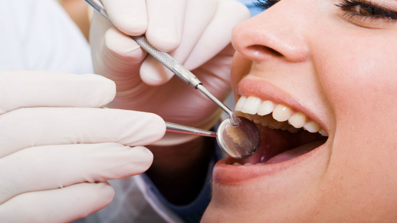 Getting Porcelain Veneers Serving Keizer, OR