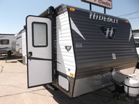 Travel Trailers in Des Moines Provide a Comfy, Familiar Home Away From Home