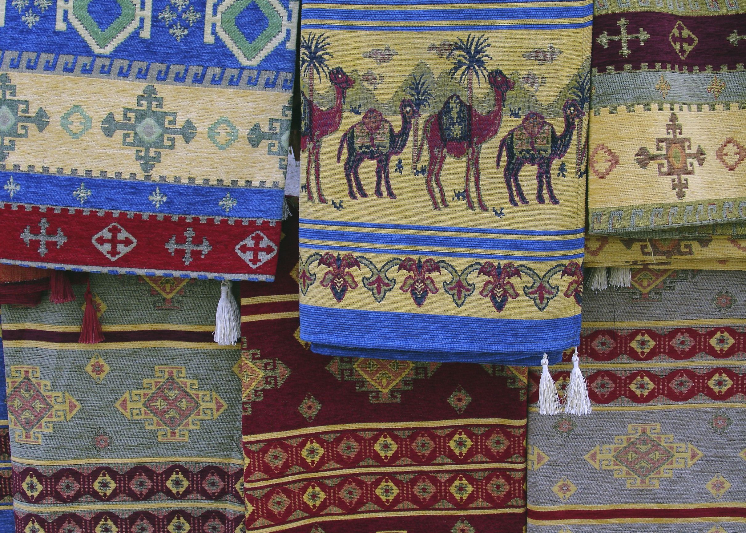 3 Things to Bring to a Carpet Store in Skokie, Illinois