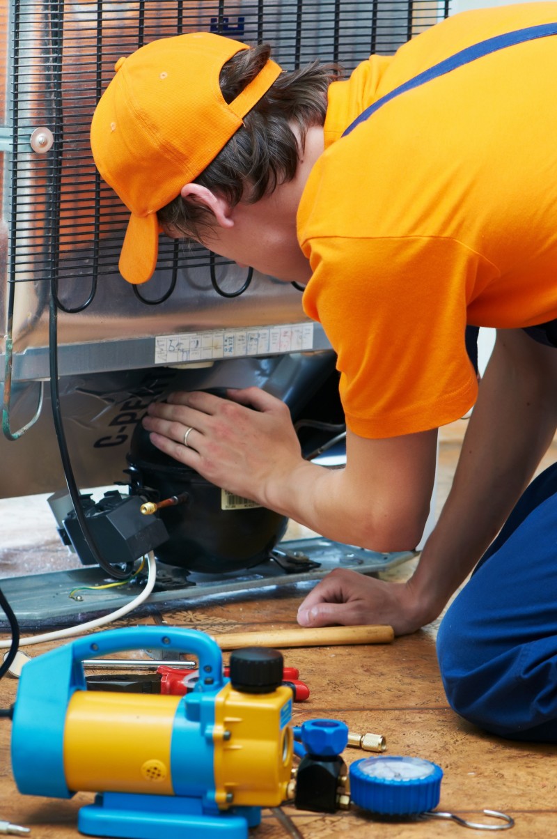 Hiring A Professional For Appliance Repair in Brookline MA