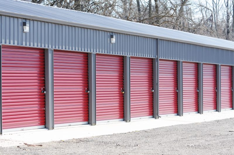 3 Problems a Drive Up Storage Unit in York, PA Can Solve