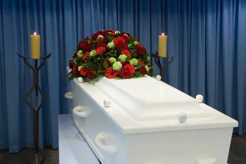 Professional Funeral Homes in Deland, FL Make Planning a Funeral a Lot Easier on the Family