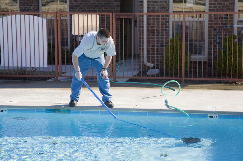 The Benefits To Using A Surface Composed Of Gunite In Long Island NY Pools