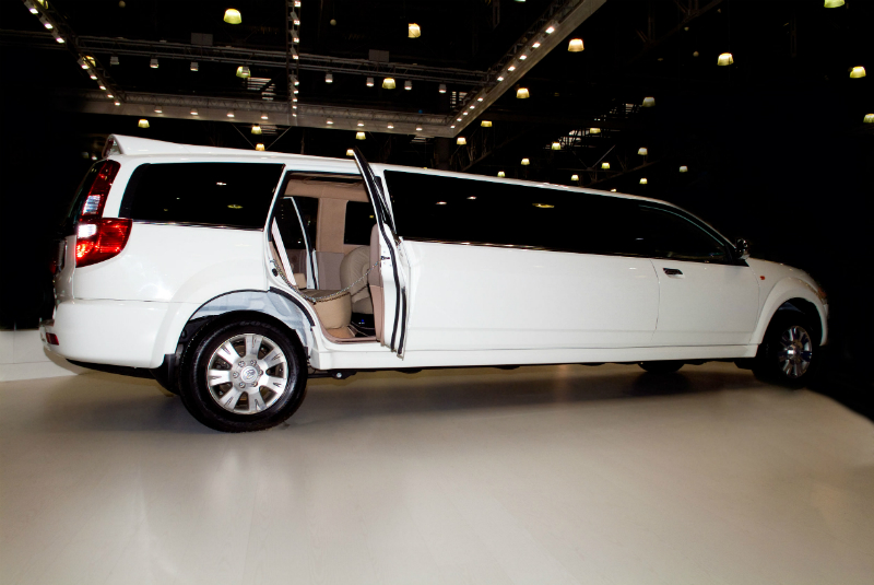 7 Unexpected Ways Limousine Service Can Make Your Life Better