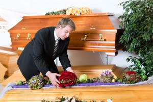 Professional Funeral Homes in Roeland Park, KS Make Planning a Funeral a Lot Easier on the Family