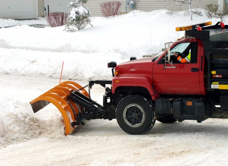 Three Pros Of Professional Snow Removal Services In Davenport IA