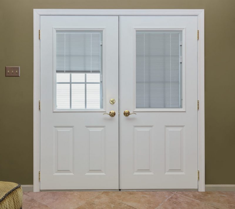 Custom Wood Double Doors: Creating a Grand Entrance for Phoenix Luxury Homes