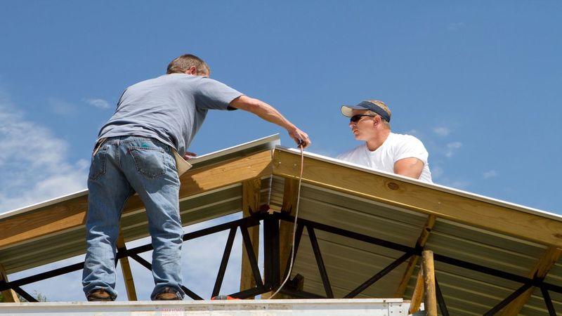 Qualities of Efficient Roofing Newark NJ contractors