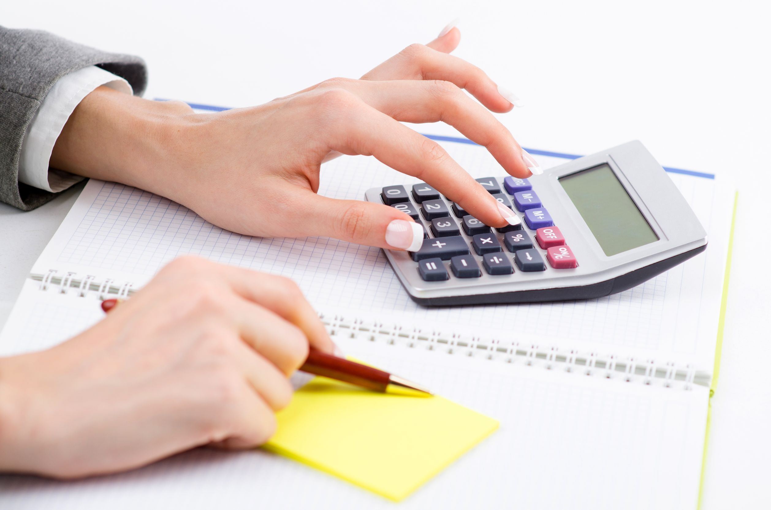 Hire Accountants in Queens to Help You Manage Your Finances
