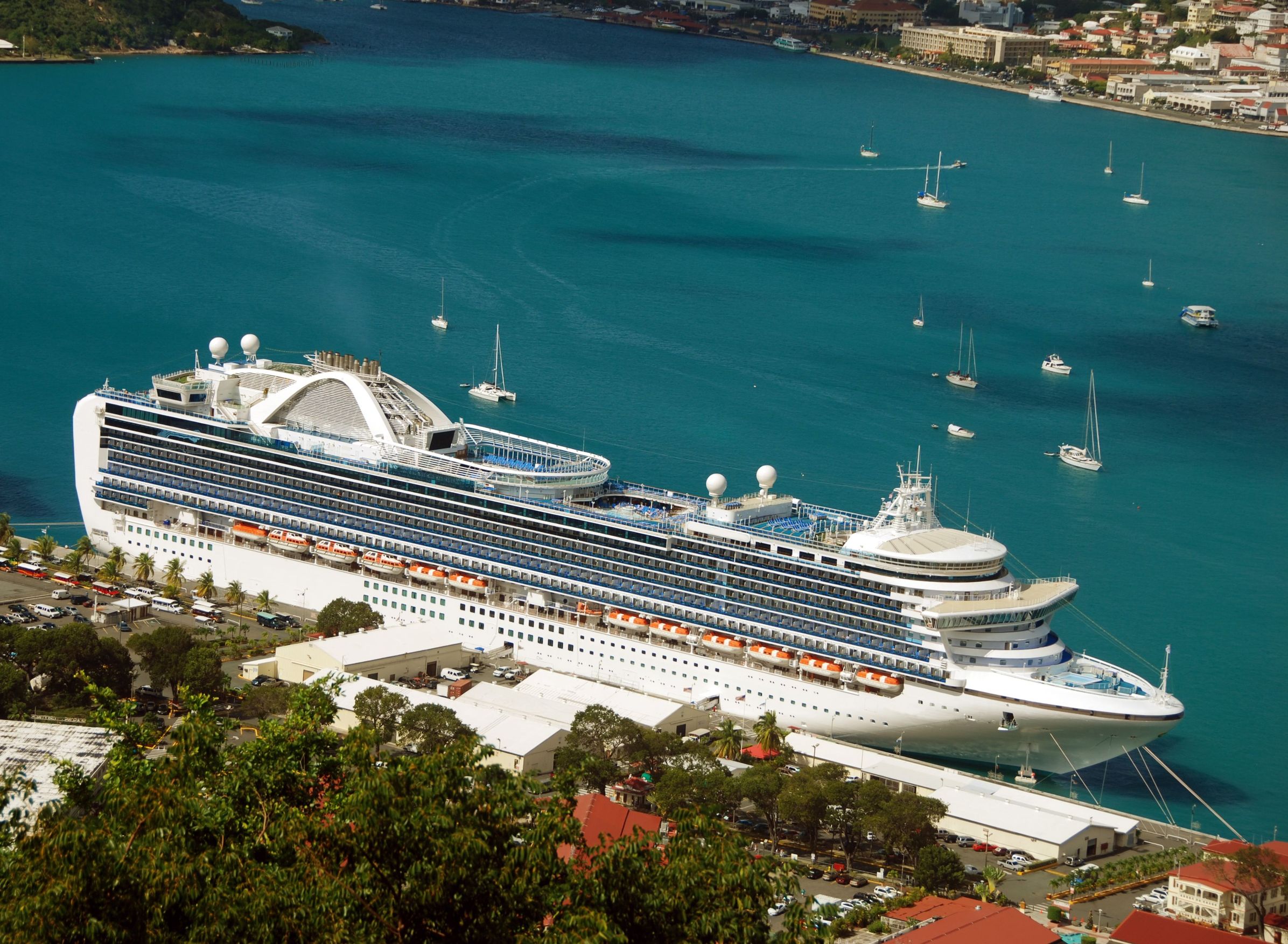 Here’s How You Can Celebrate with Your Friends While in Chicago