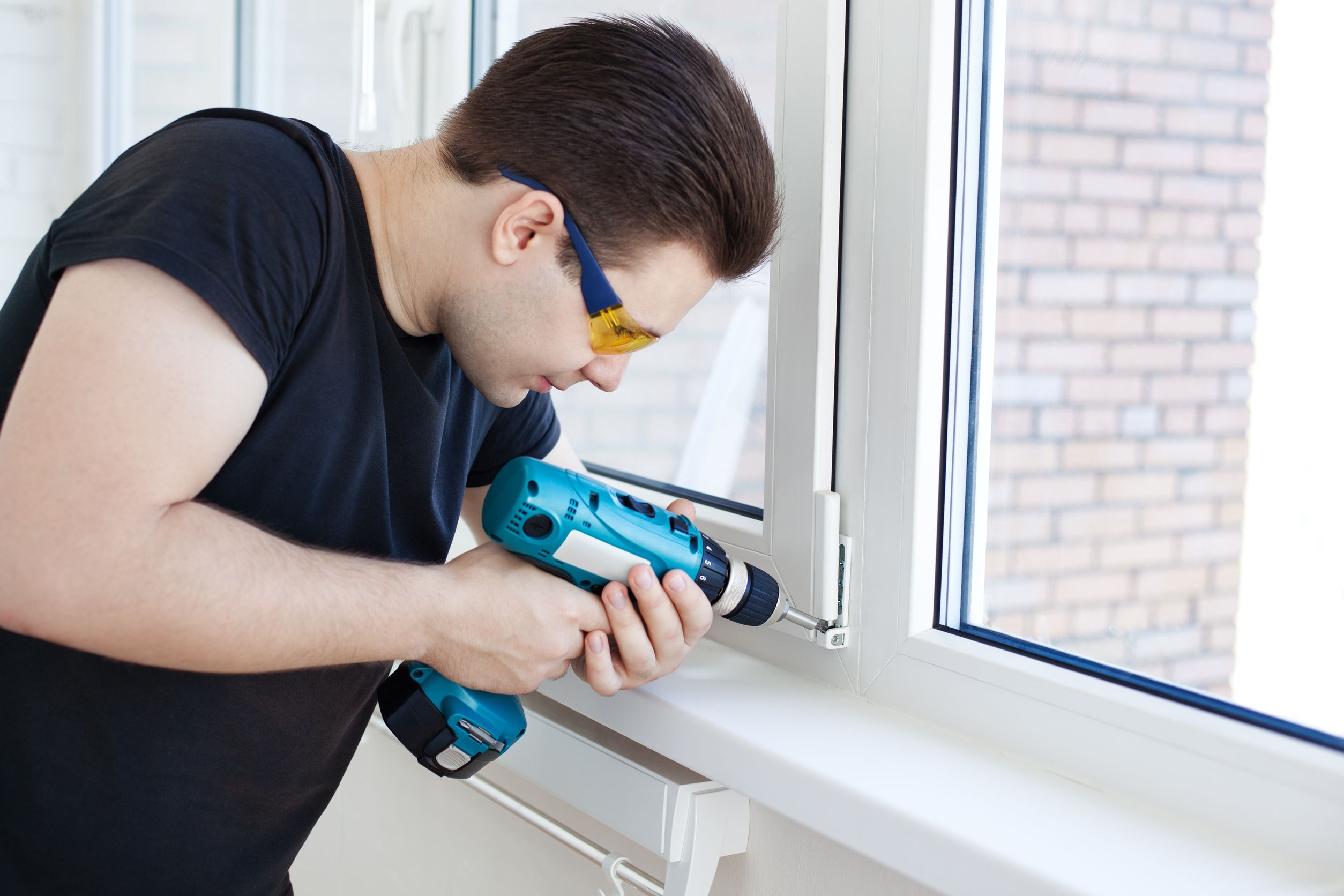 What New Homeowners Have To Know About Window Repair Service in Des Moines, IA
