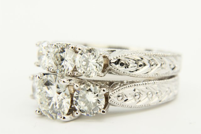 Choose the Right Jewelry Store in Cincinnati, OH So That You Always Get What You Want