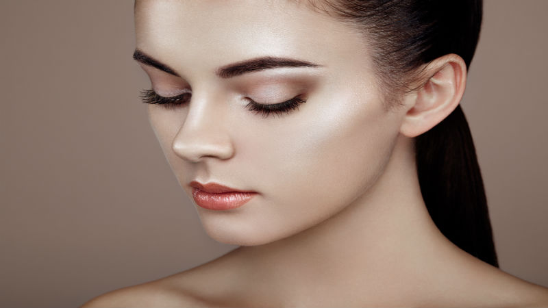 The Many Benefits That You Can Reap From Being a Makeup Artist