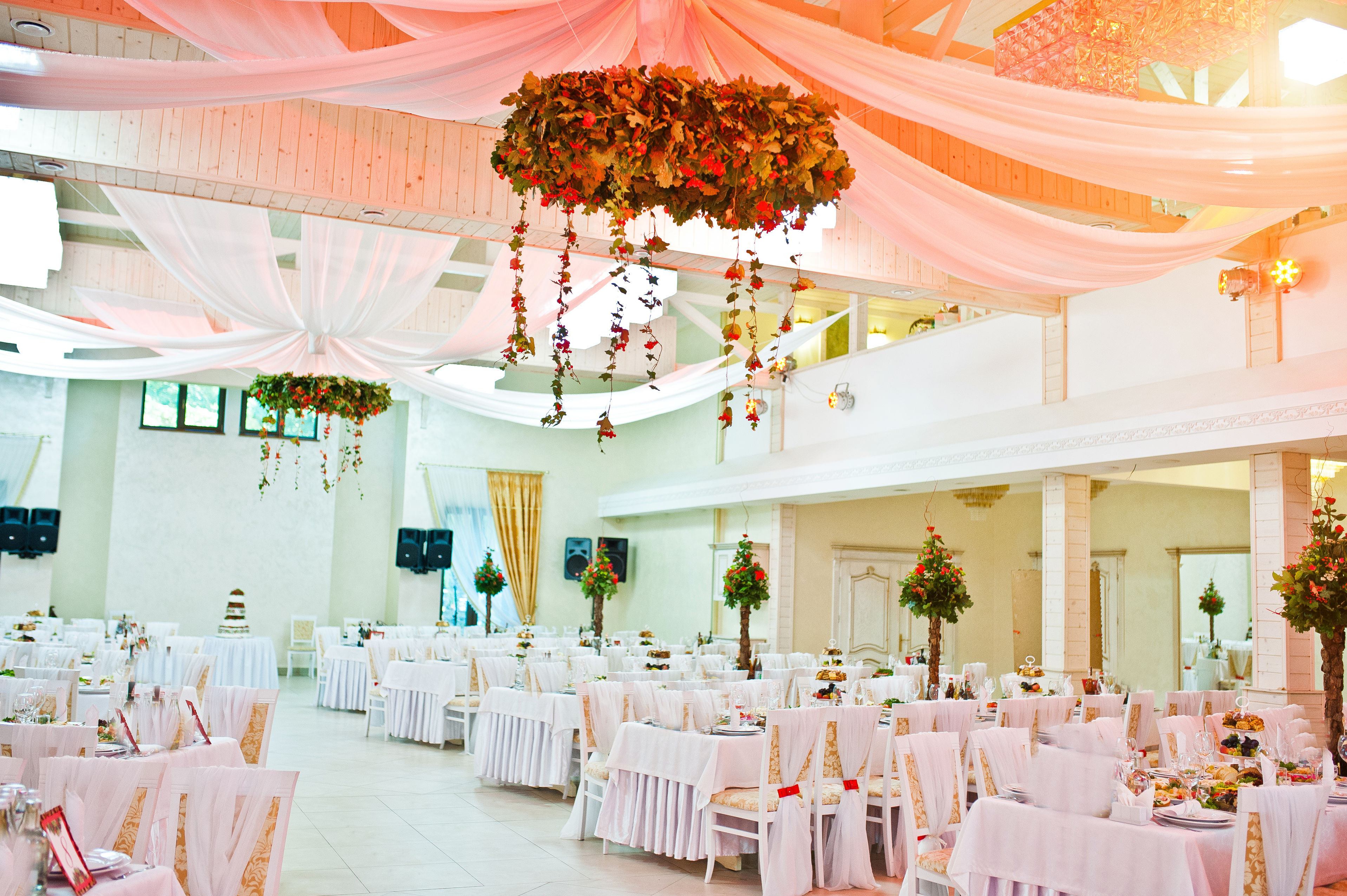 Planning Details to Make Your Reception Memorable and Exciting