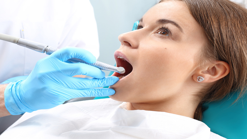 How Can Dentists in Oak Brook, IL Help You Out?