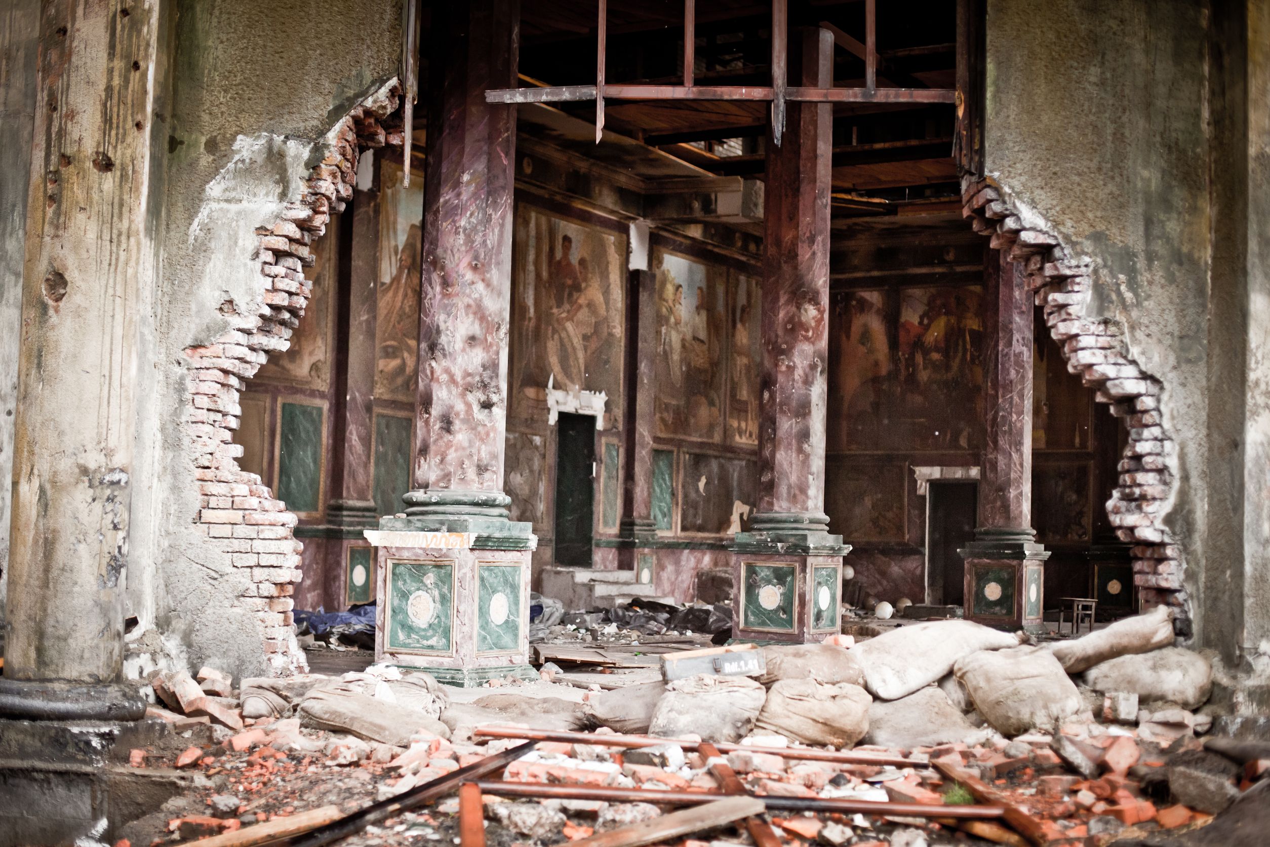 What Kind of Construction Services Can Help You After a Disaster?