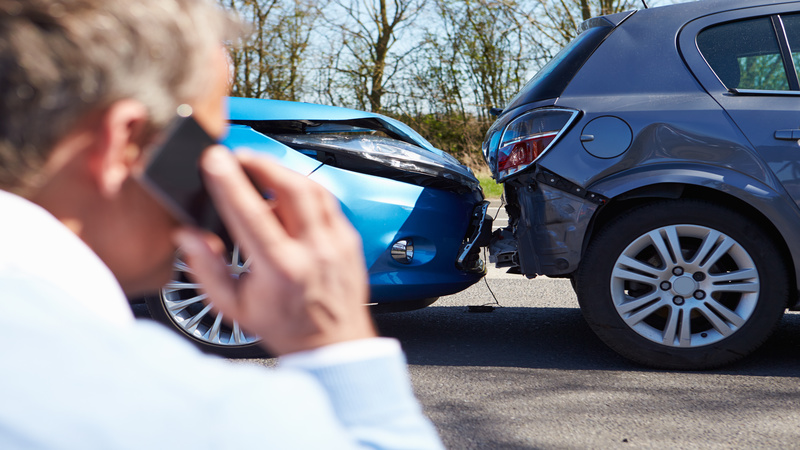Visiting a Macon Attorney to Discuss Claims After an Auto Accident