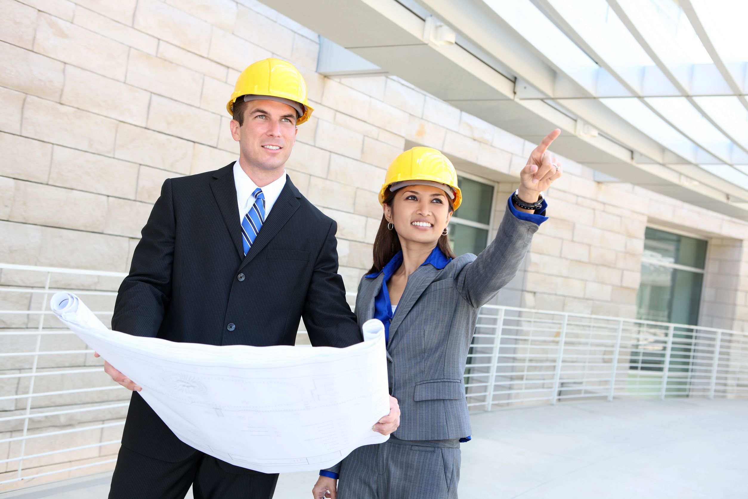 3 Signs Your Company Needs the Help of Des Moines Remodelers