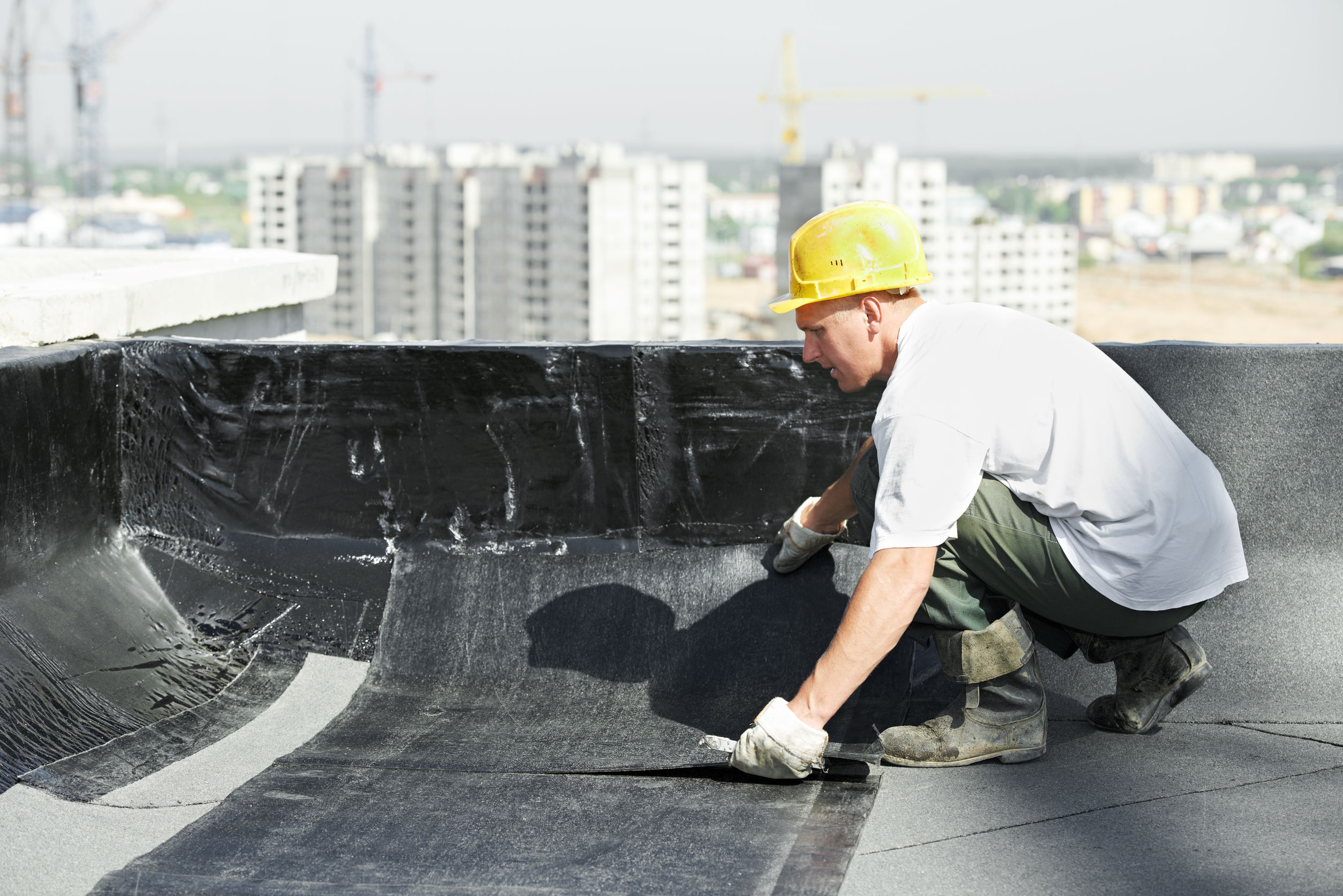 Primary Tips for Hiring Contractors for Flat Roofing in Lakewood Ranch, FL