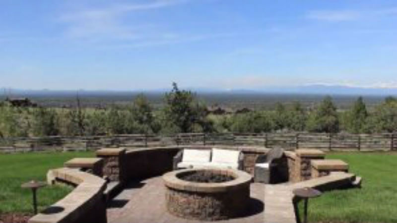 How a Landscaping Accent Stone Supplier Byram Ms Transforms Home Curb Appeal Effortlessly