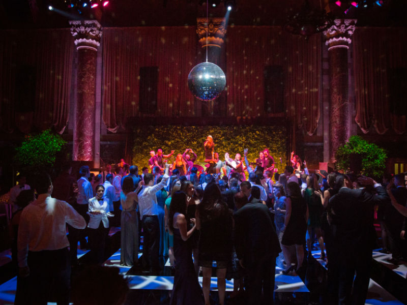Three Signs You Should Avoid Hiring a Wedding DJ in New Jersey