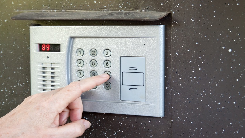 Commercial Security Solutions in the Chicago Metropolitan Area