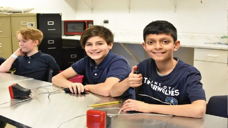 Choose a Charter Middle School in Bloomington, MN