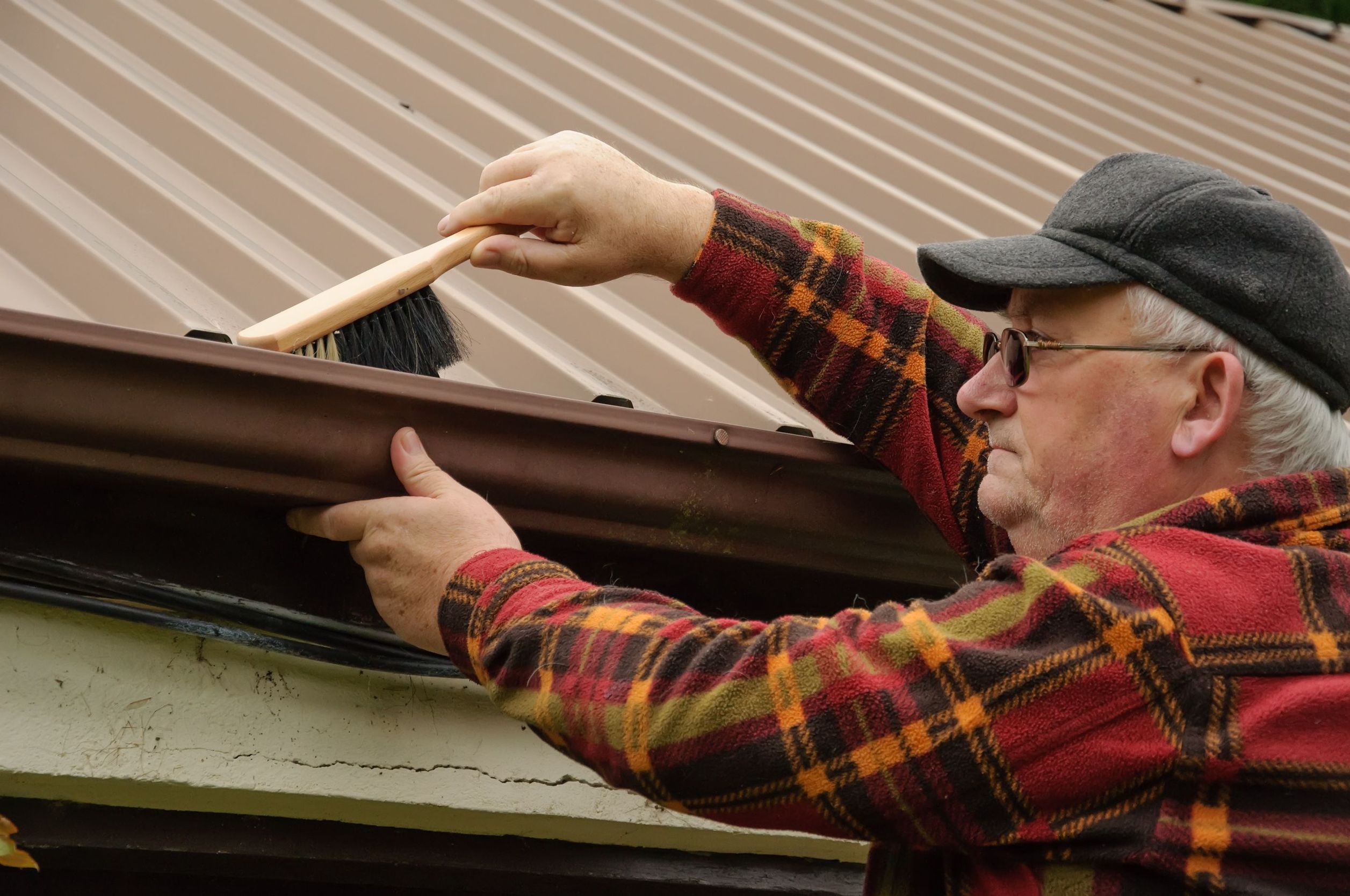 The Right Gutter Cleaning in Colorado Springs, CO Requires the Right Company