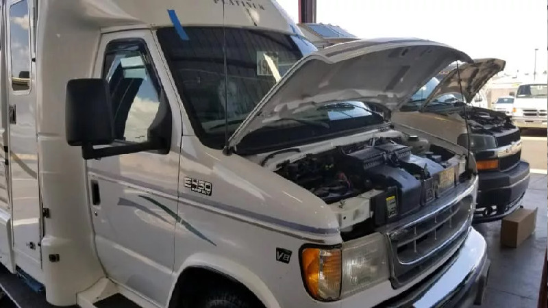 Choose the Right Mechanic for Your Diesel Engine in Surprise, AZ