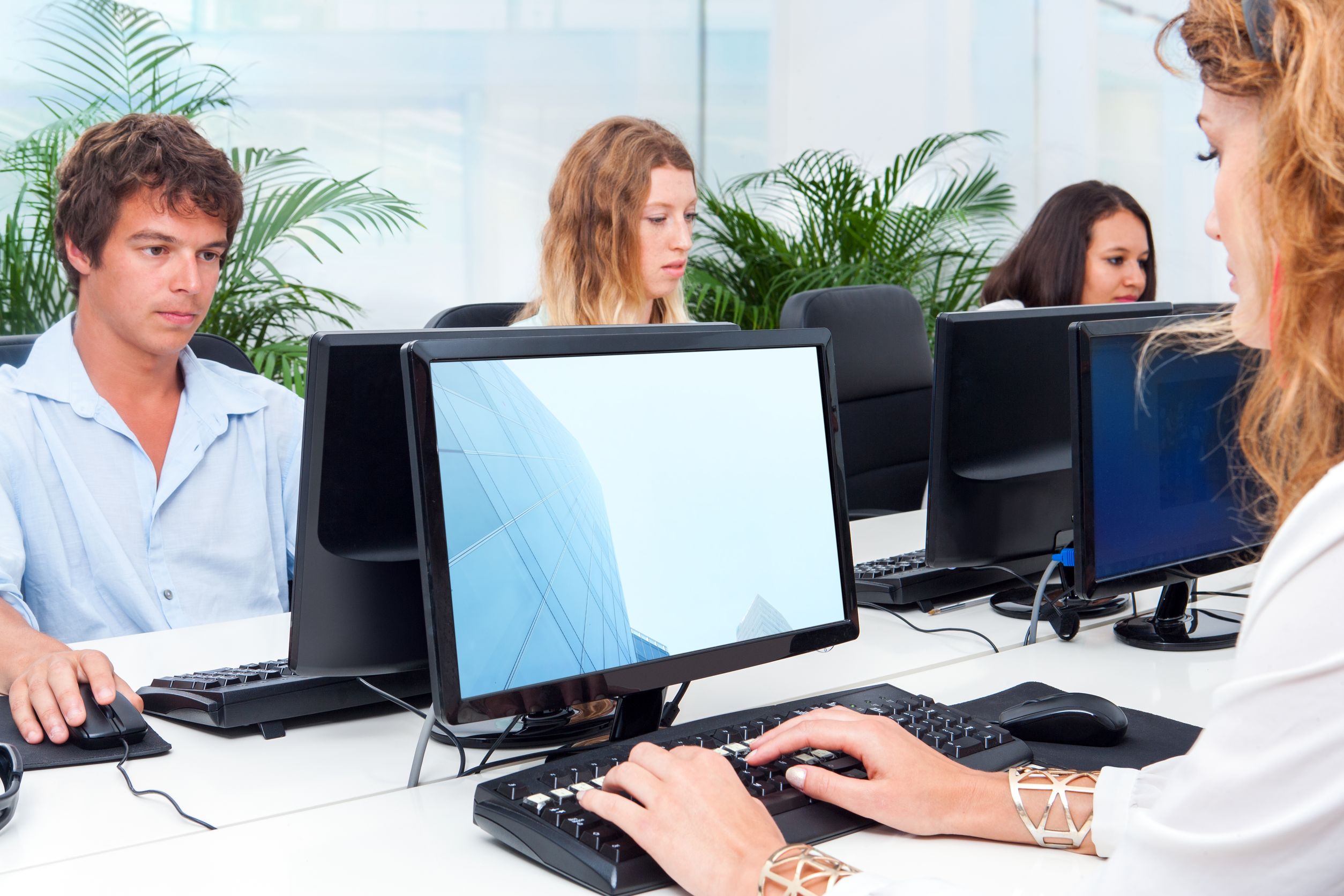 Ensuring Patient Data Protection: Hiring a Healthcare Cybersecurity Solutions Company