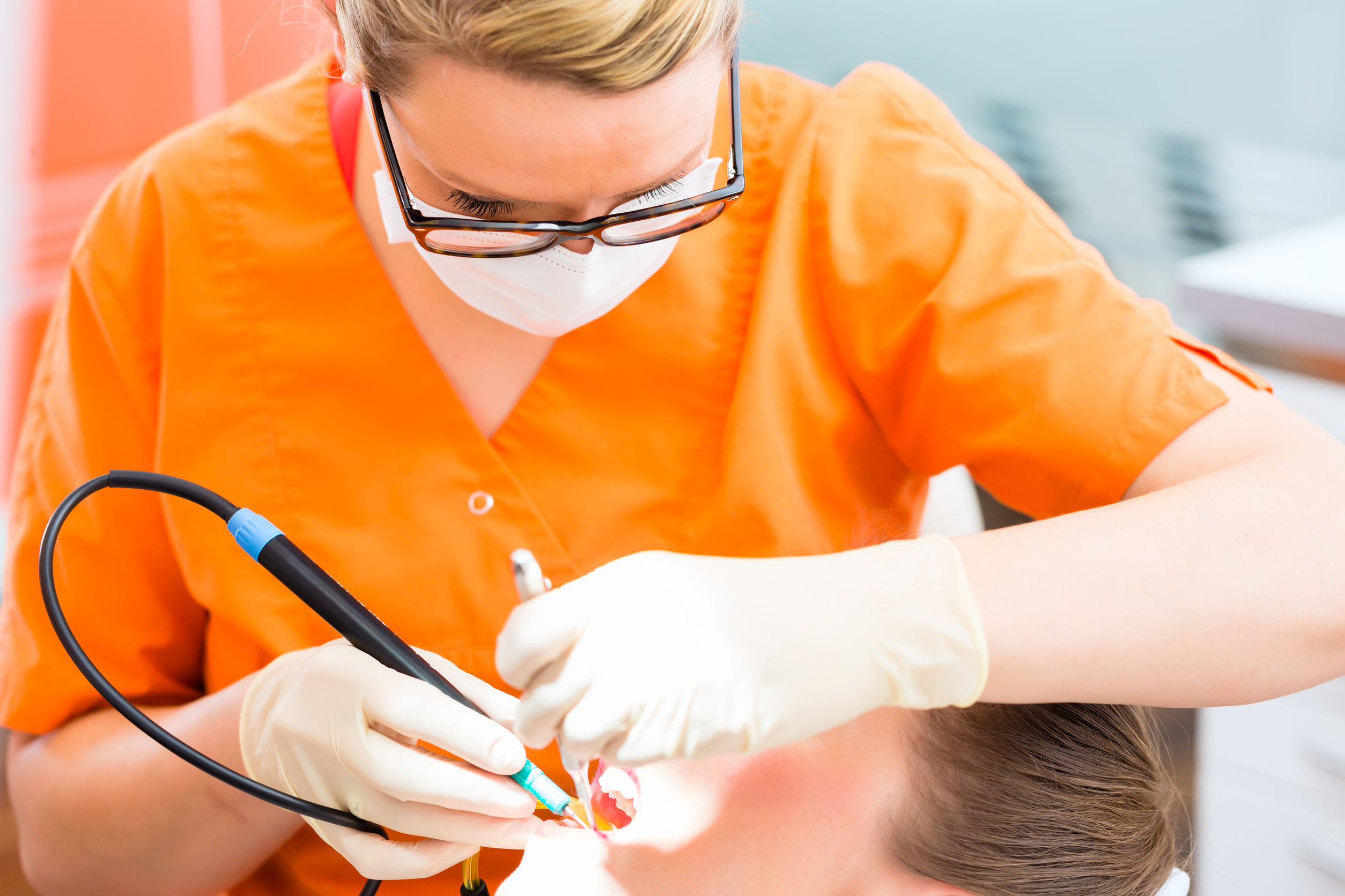 A Good Emergency Dentist in Kennewick Can Be a Life-Saver