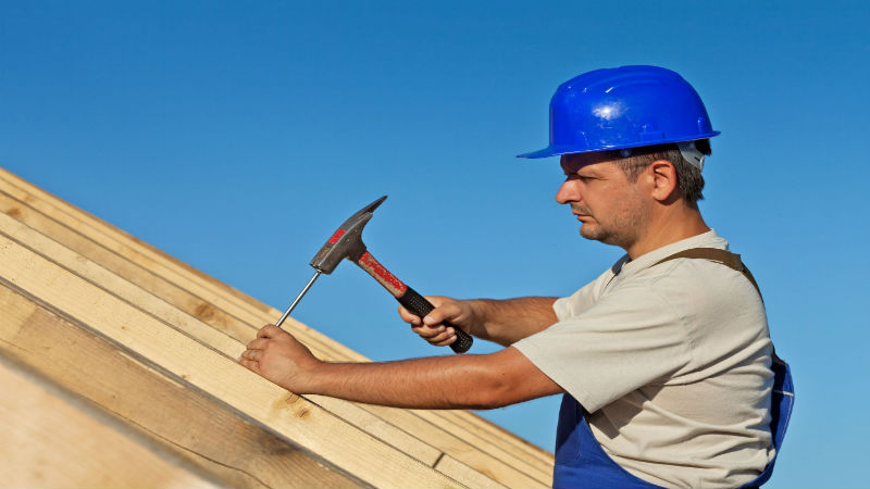 Signs You Need a Roof Repair Company in Indianapolis, IN