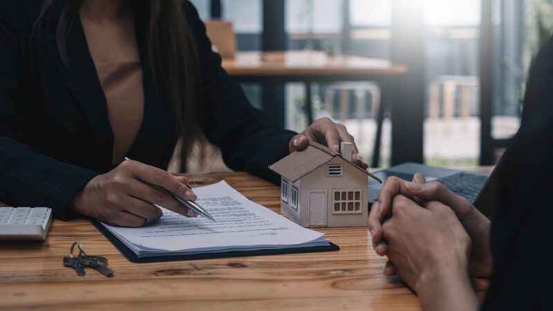 A Commercial Real Estate Marketing Platform That Offers The Best Real Estate Investment Memorandum Template Will Save You Time