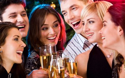 Bring seasonal cheer home using stunning Holiday Decorations, Los Angeles, CA experts recommend