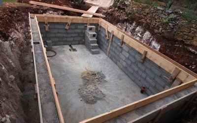 Avoid Costly Water Losses by Scheduling Pool Repair Austin TX Early This Season